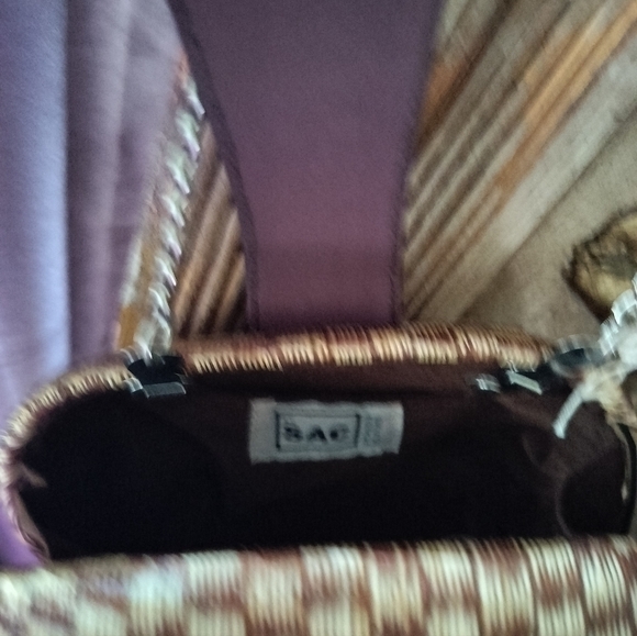 Purse - Picture 3 of 3